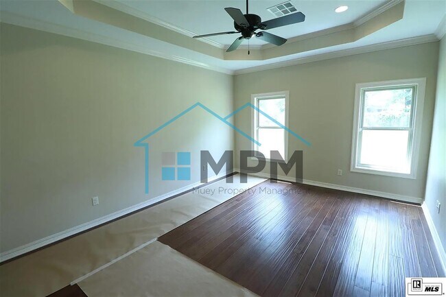 Building Photo - 121 Creole Ln