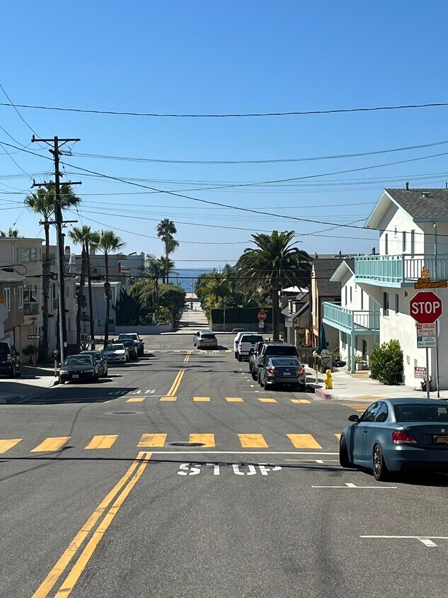 Foto principal - 828 Bayview Dr