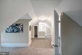 Building Photo - 14 Sewell St