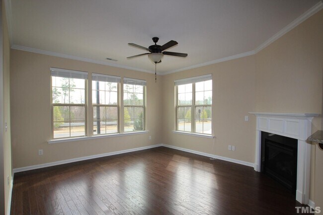 Building Photo - 1420 Alemany St