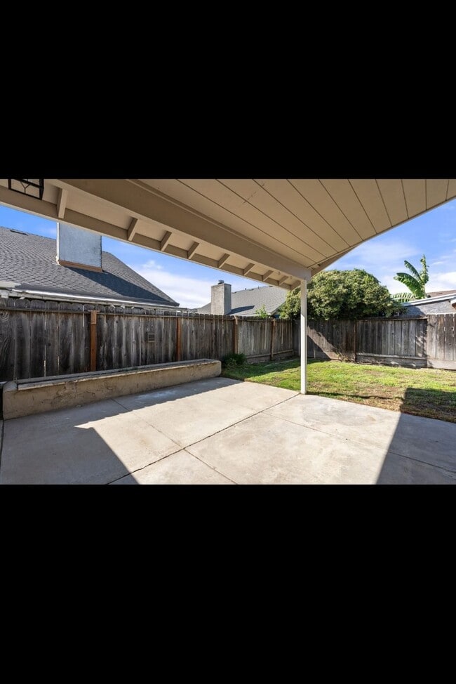 Foto del edificio - 900 Grandview Cir