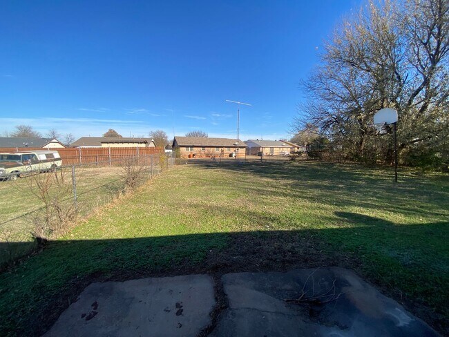 Foto del edificio - Charming 3 bedroom 1.5 bath