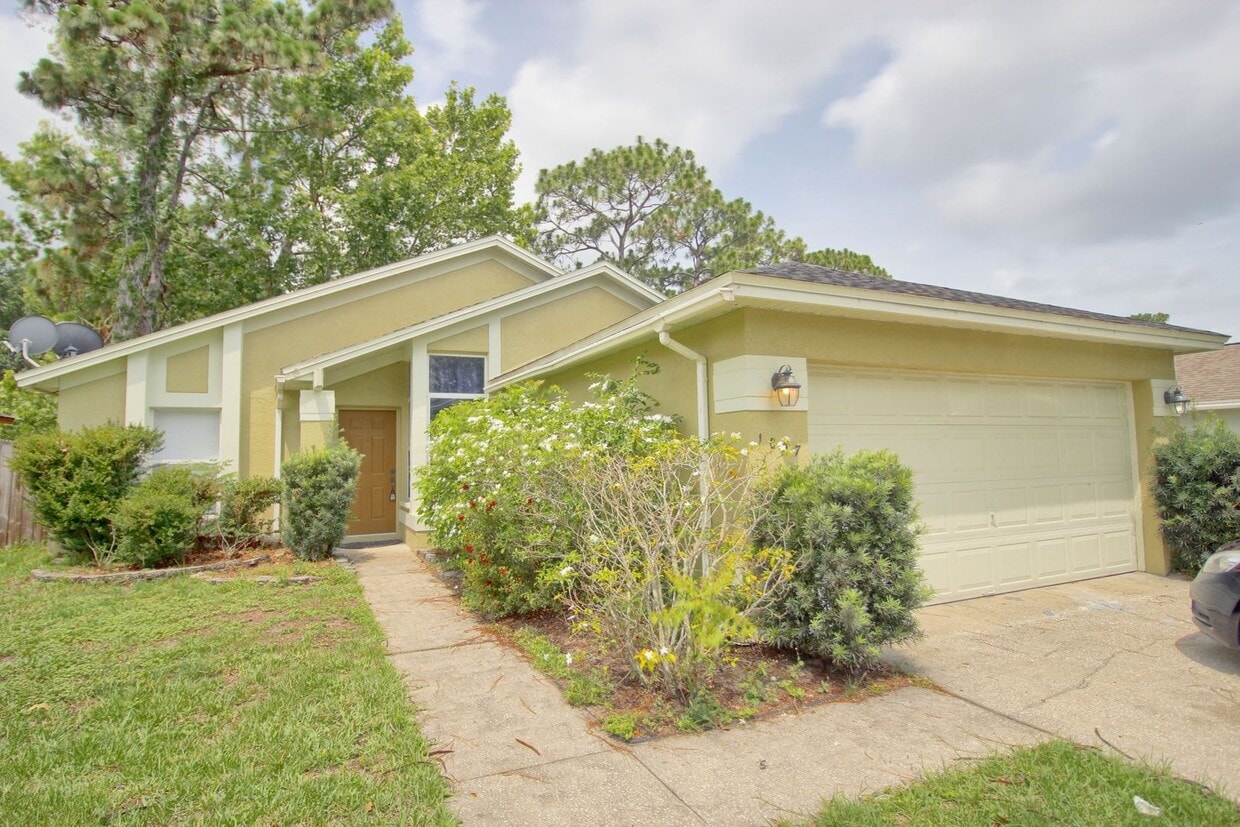 Photo - 1057 Kelsey Avenue