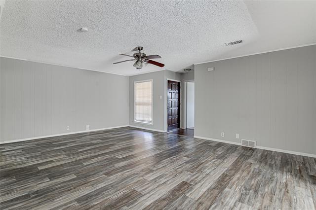 Building Photo - 228 Lester St