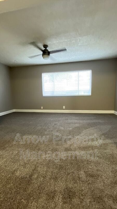 Foto del edificio - 1215 E Street-8