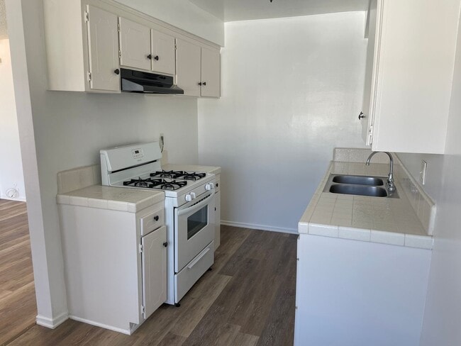 Foto del interior - Pinnacle Acacia LLC