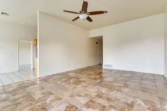 Foto del edificio - Single Family Home for Rent