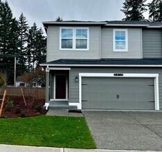 Building Photo - 6418-6430 Langly Ave