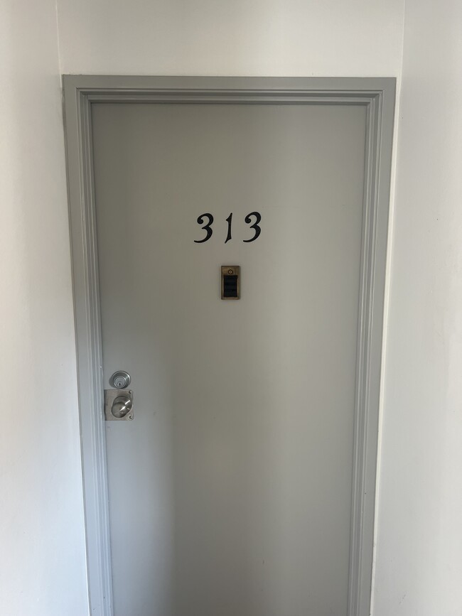 Foto del edificio - 501 Palisades Dr