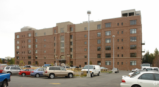 Foto del edificio - Upper Falls Condominiums