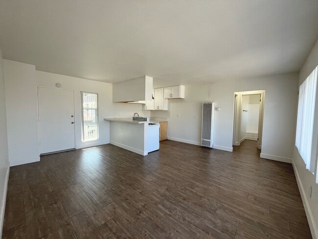 Foto del edificio - 13704 Franklin St