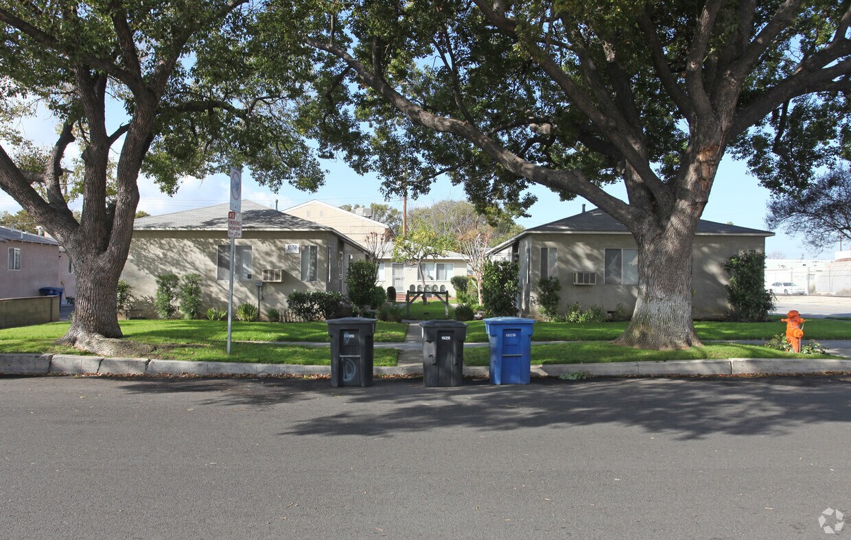 Building Photo - 543 N LOMITA ST