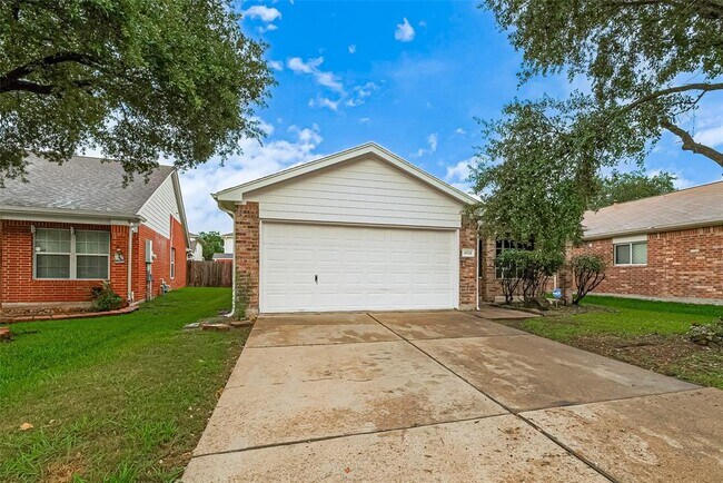 Foto del edificio - 4826 Cliffpoint Ct