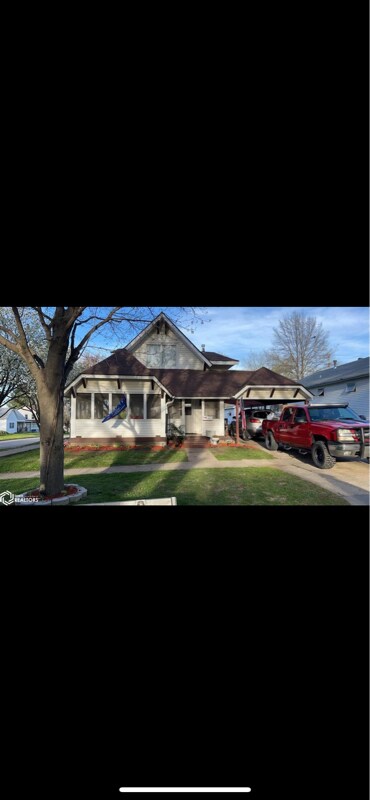 Primary Photo - 500 Spruce St