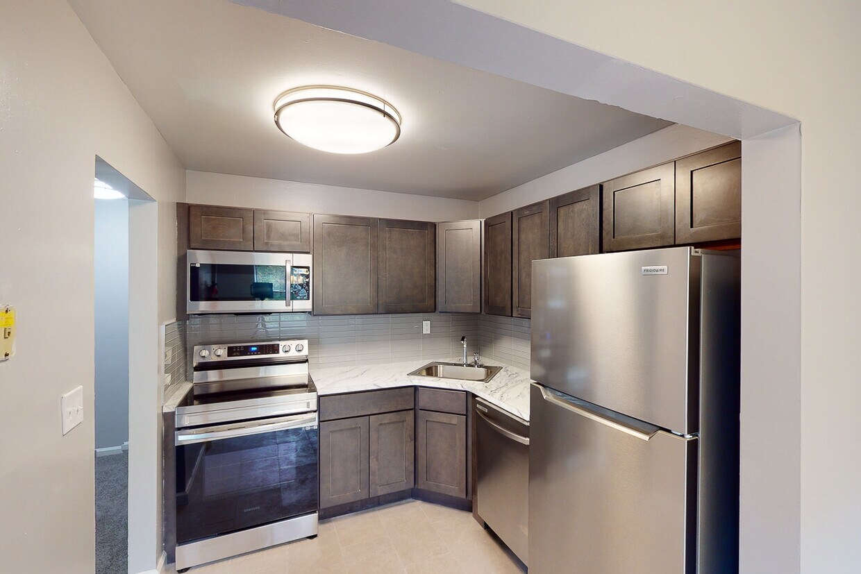 Village on the Green Apartments in Tuckerton, NJ