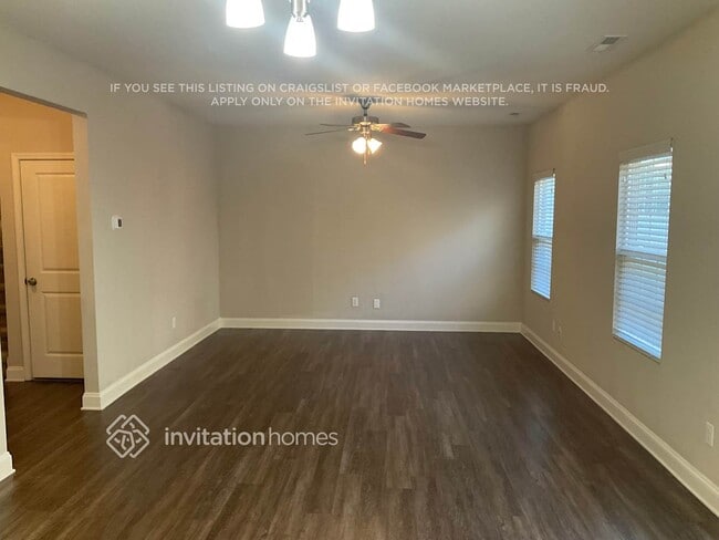 Building Photo - 5626 Colonial Garden Dr