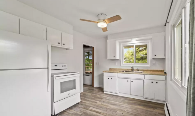Building Photo - 3-Bedroom Rental Modern Upgrade Pole Barn ...