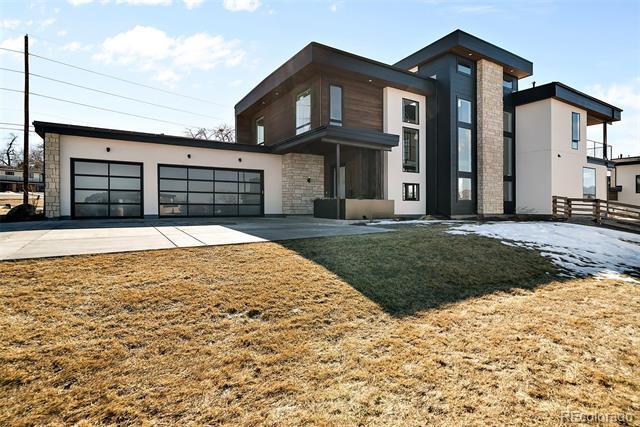 Building Photo - 3203 Hillside Dr