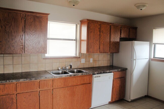 Foto del edificio - 1916 SW E Ave unit a