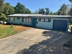 Foto principal - Beautiful West Redding Home -Small Pets Co...