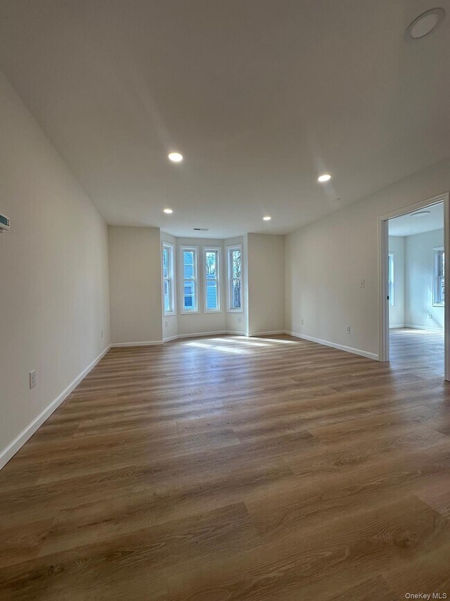 Foto del edificio - 38 Carroll St