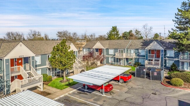 Foto del edificio - BROOK HOLLOW APARTMENTS
