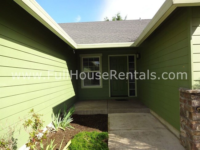 Building Photo - 3 br, 2 bath House - 5919 Jordan Dr