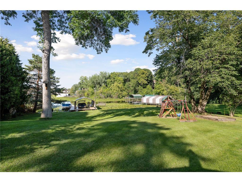 Primary Photo - 3020 Casco Point Rd