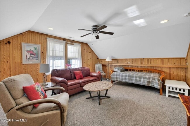 Photo - UNIQUE FURNISHED APARTMENTS WITH CUSTOM WOODWORK