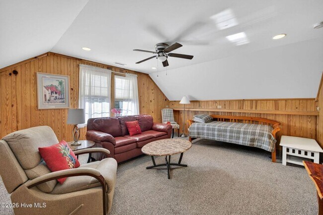 Building Photo - UNIQUE FURNISHED APARTMENTS WITH CUSTOM WOODWORK