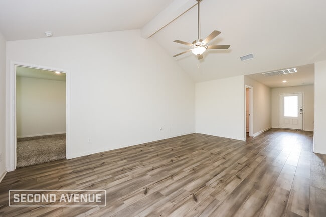 Building Photo - 9712 Sierra Grande Dr