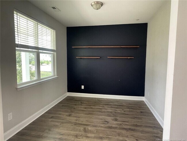 Foto del edificio - 188 Sandy Springs Rd