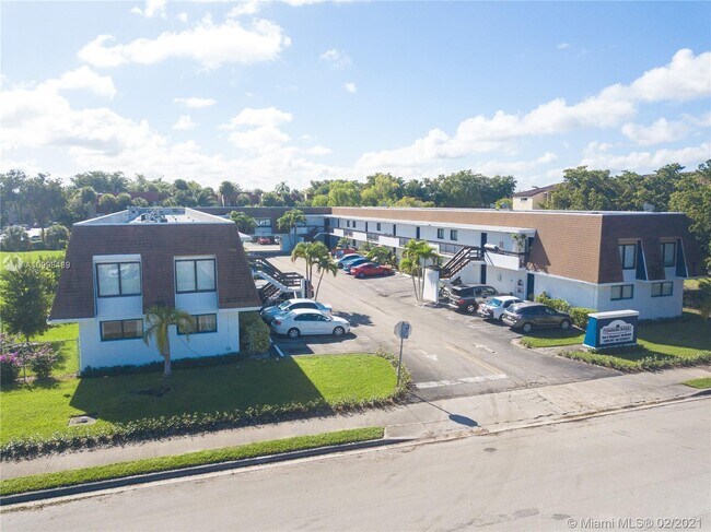 Foto del edificio - 11098 SW 107th St