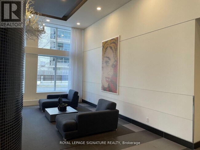 Building Photo - 83 Redpath Ave