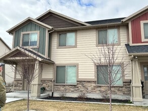 Building Photo - 52 S 480 W