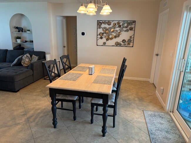 Foto del edificio - 302 SE Lancaster Ave