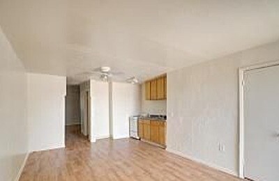Foto del interior - 80th Ave Apartments
