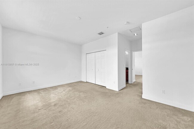 Foto del edificio - 908 SW 147th Ave