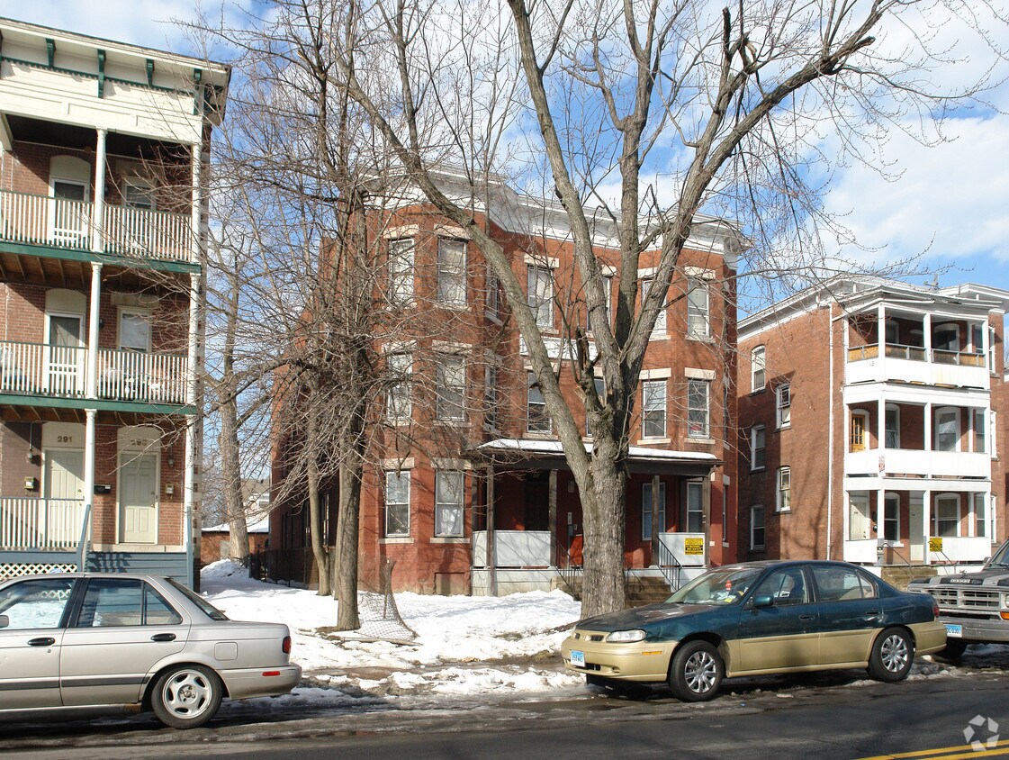 Foto del edificio - The Homestead