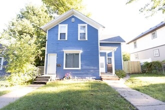 Building Photo - 1406 N 15th Ave
