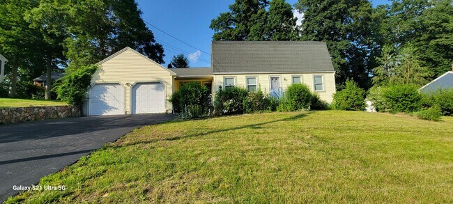 Foto del edificio - Single-Family Home in South Nashua