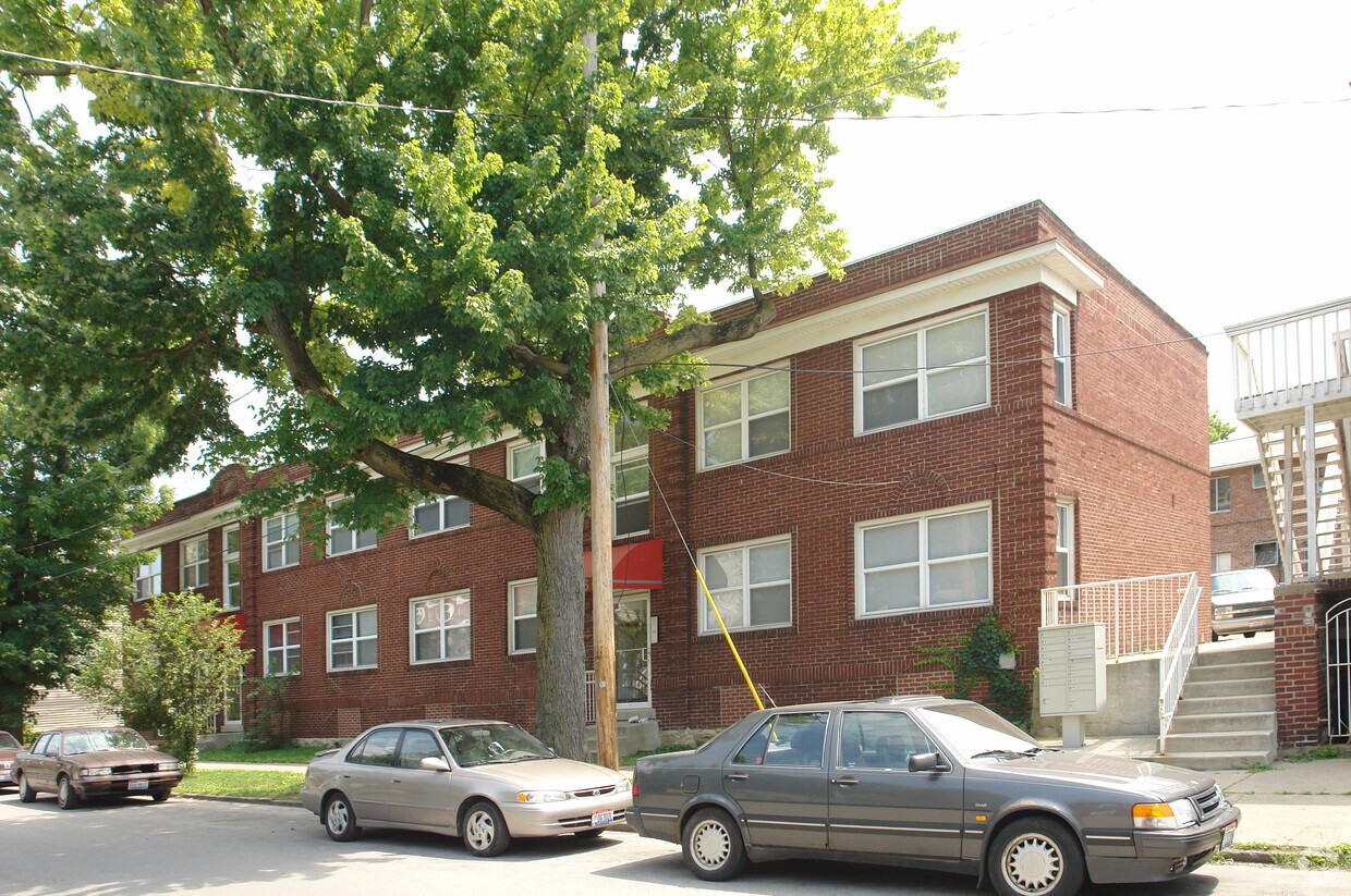 14861492 Hunter Ave, Columbus, OH 43201 Apartments in Columbus, OH