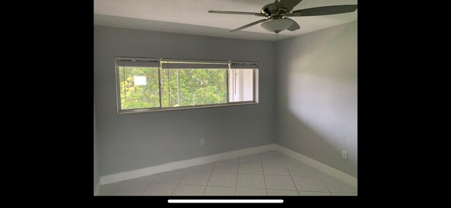 Foto del edificio - 6720 Arbor Dr