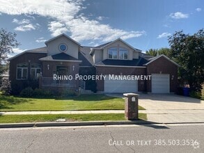 Building Photo - 1106 Birchbrook Cir
