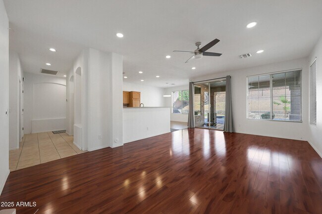 Foto del edificio - 1642 W Windsong Dr