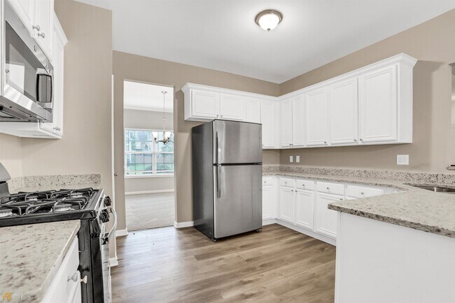 Building Photo - 3836 Aspen Springs