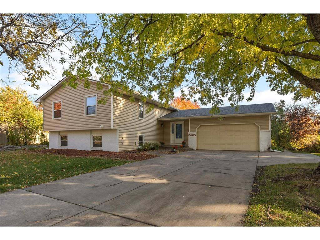 Primary Photo - 15625 46th Ave N