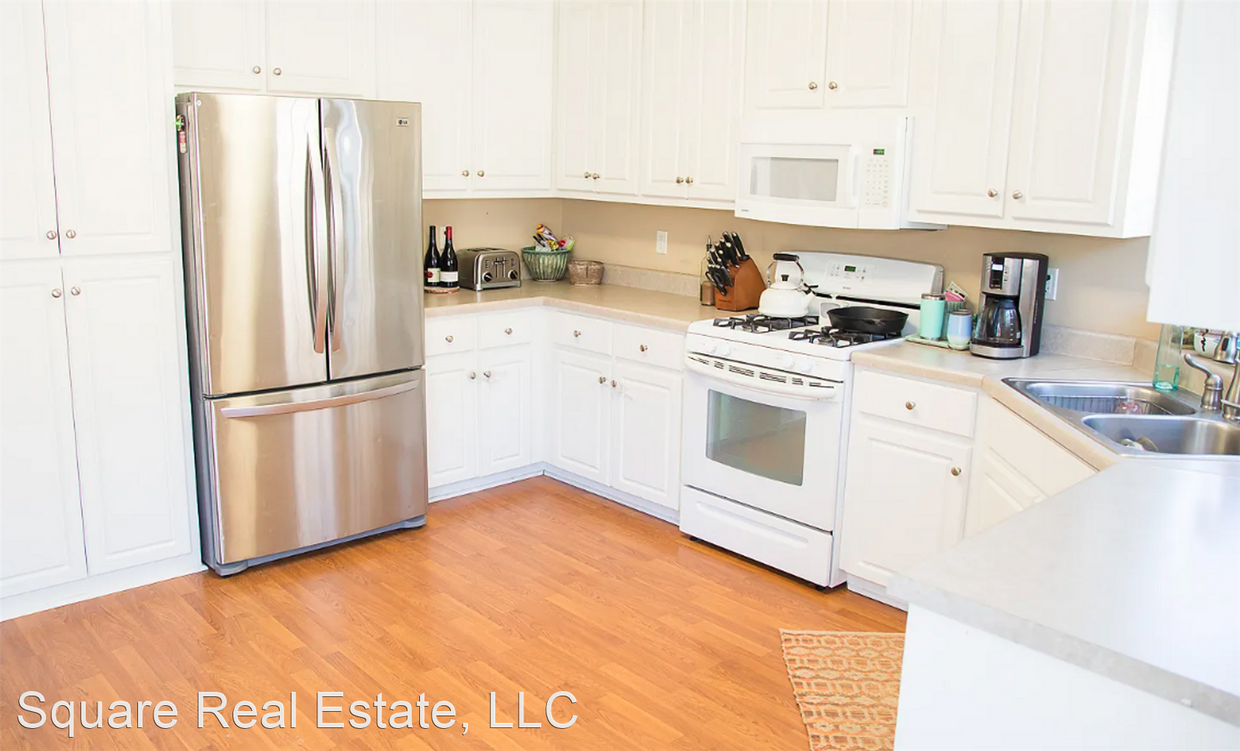 Building Photo - 3 br, 2 bath House - 207 Birch Tree Loop