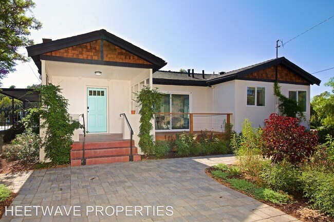 Building Photo - 3583-3591 Curlew St