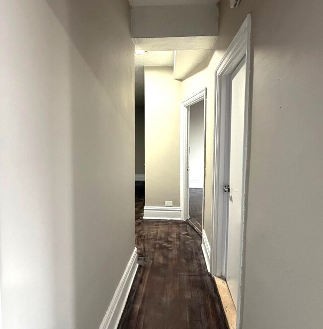 Building Photo - 157 S Harrison St